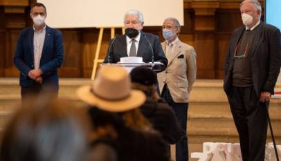 Bassat ofrece a Zamora una exposición anual de su colección particular